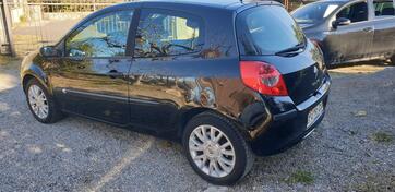 Renault - Clio - 1.5DCI