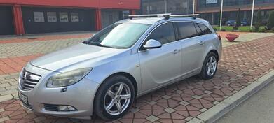 Opel - Insignia - 2.0