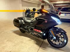 Honda - Gold Wing