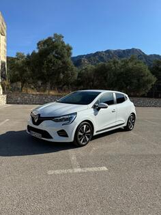 Renault - Clio - E Tech  Oprema