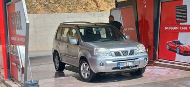 Nissan - X-Trail - 2.2