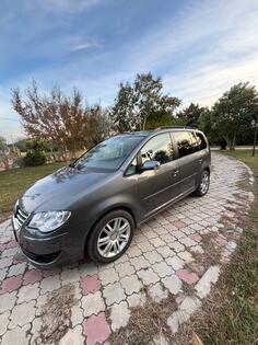 Volkswagen - Touran - 2.0 TDI