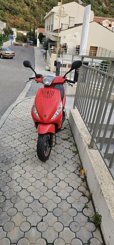 Piaggio - zip 50 4t