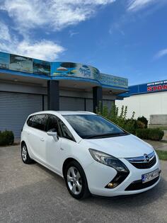 Opel - Zafira - 2.0