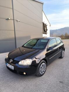 Volkswagen - Golf 5 - 1.4