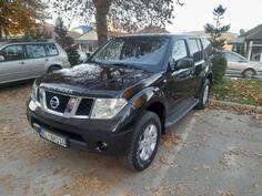 Nissan - Pathfinder - 2.5