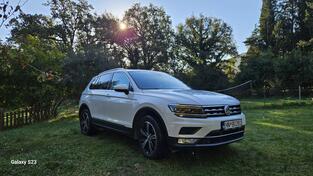 Volkswagen - Tiguan - 2.0 tdi 4motion