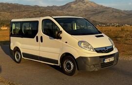 Opel - Vivaro 9 platze