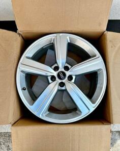 Fabričke - Audi 20 inca - Aluminium rims