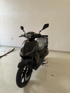 AGM - Coral 150cc