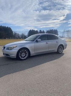 BMW - 520 - E60