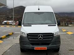 Mercedes Benz - Sprinter