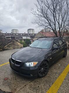 BMW - 318 - d