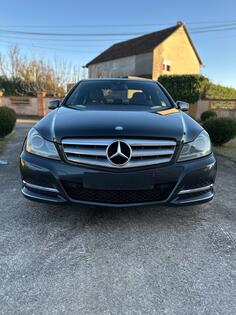 Mercedes Benz - C 220 - 220 CDI