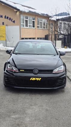 Volkswagen - Golf 7 - 2.0 GTI