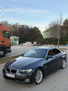 BMW - 320 - 320i