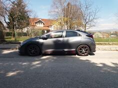 Honda - Civic - 1.8 vtec