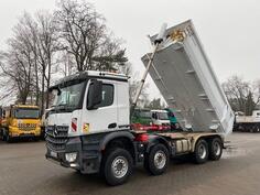 Mercedes Benz - AROCS 3743 8x4 / Kiper