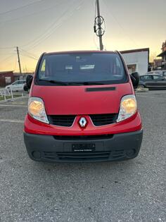 Renault - Trafic dci90