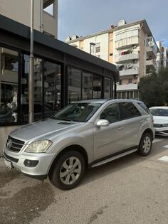 Mercedes Benz - ML 320 - 3.0