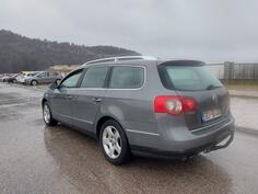 Volkswagen - Passat