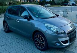 Renault - Scenic - Bose