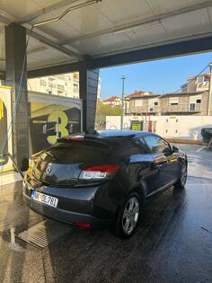 Renault - Megane - 1.9 DCI COUPE