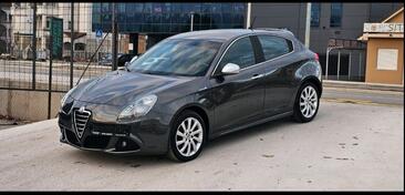 Alfa Romeo - Giulietta - 2.0 JTD.  QV line