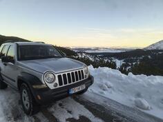 Jeep - Liberty - 2.4 Sport