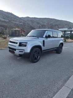 Land Rover - Defender - D240 SE