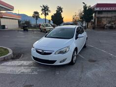 Opel - Astra - 1.4