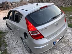 Hyundai - i30 - automat