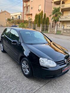 Volkswagen - Golf 5 - 1.9 TDI