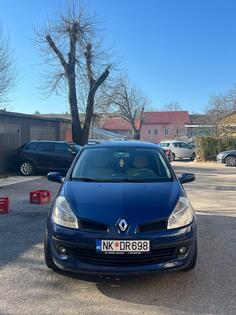 Renault - Clio - 1.5 DCI