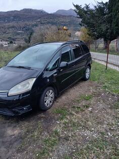 U djelovima Citroen - C4 Picasso 2.0 hdi