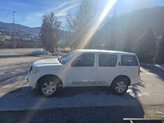 Nissan - Pathfinder