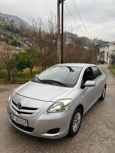 Toyota - Yaris - 1.3 Automatic