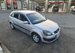 Kia - Rio - 1.4