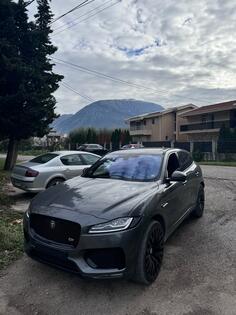 Jaguar - F-Pace - ,