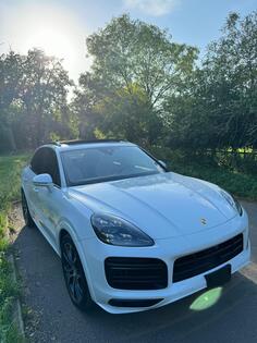 Porsche - Cayenne