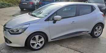 Renault - Clio - 1.5 DCI