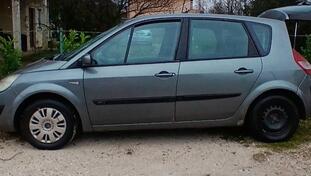 U djelovima Renault - Scenic 1.5dci