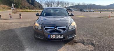 Opel - Insignia - 2.0
