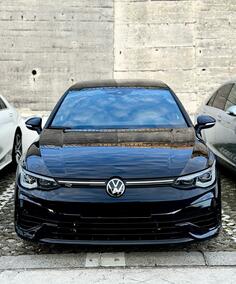 Volkswagen - Golf 8 - R-performance
