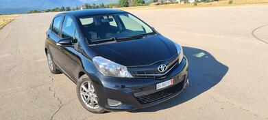 Toyota - Yaris - 1,3 Benzin