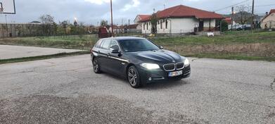 BMW - 520 - 518D
