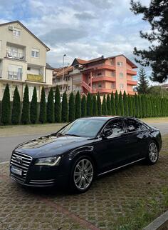 Audi - A8