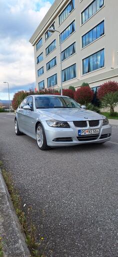 BMW - 318 - e90