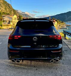 Volkswagen - Golf 8 - R performance 4 motion