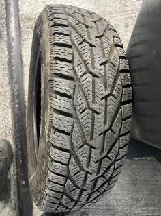 Riken - 195 65 15 - Winter tire